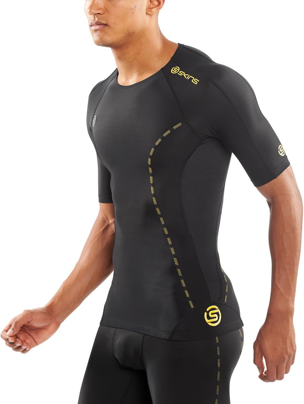 SKINS Men’s DNAmic Compression Short Sleeve Top,