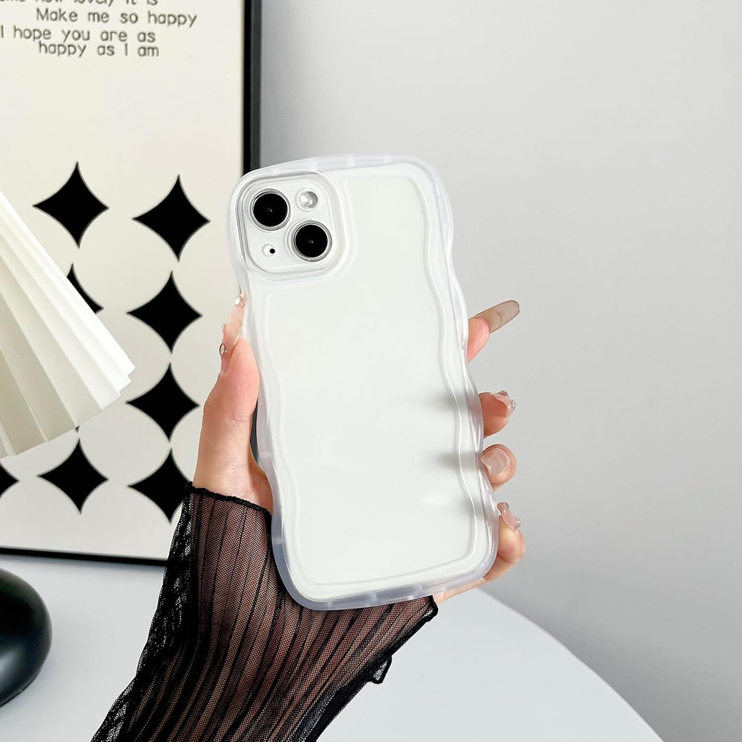 JETech Case for iPhone 13 / 6.1 Inch, Non-Yellowing Shockproof Phone Bumper Cover, Anti-Scratch Clear Back (Clear)