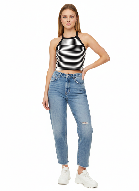 FREE ASSMBLY Undershirt Color: White with navy