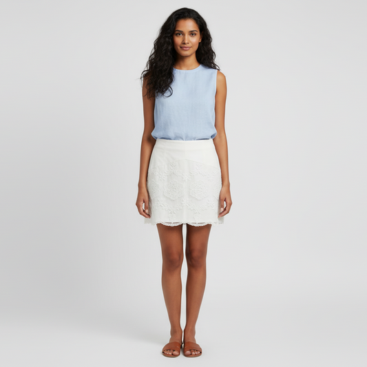 Farina.z Women's skirt in white