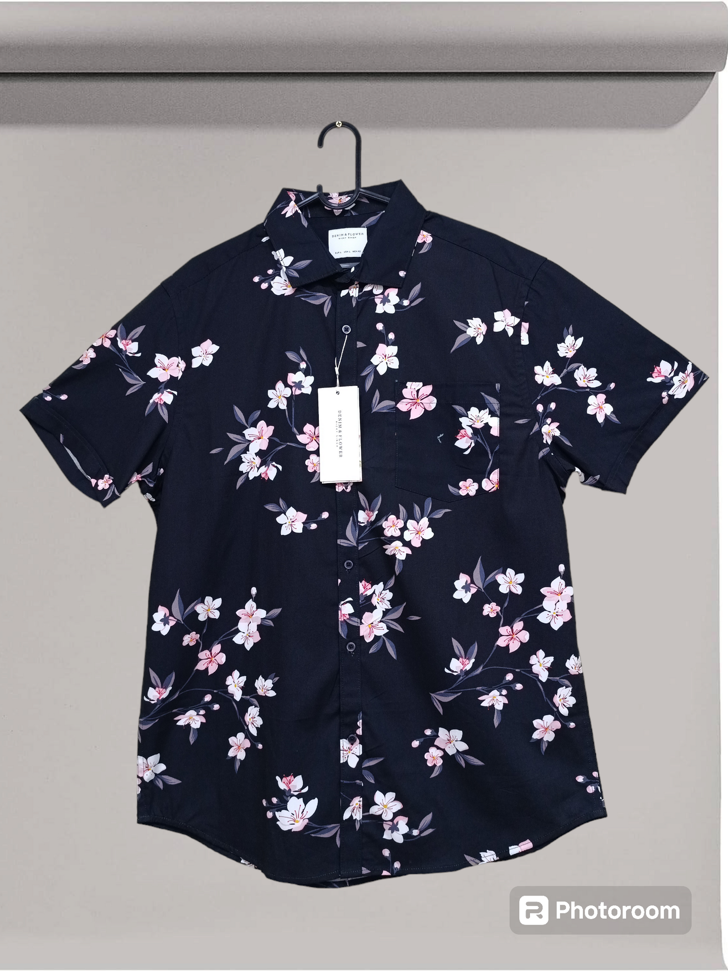 Denim & Flower Ricky Singh Men’s Floral Short Sleeve Shirt