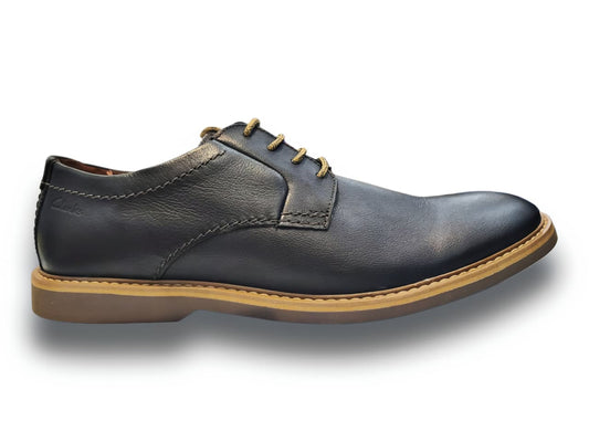 Clarks Men’s Black Leather Derby Shoes – Classic Lace‑Up Formal Footwear with Durable Comfort