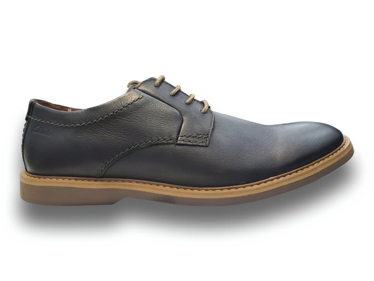 Clarks Men’s Black Leather Derby Shoes – Classic Lace‑Up Formal Footwear with Durable Comfort