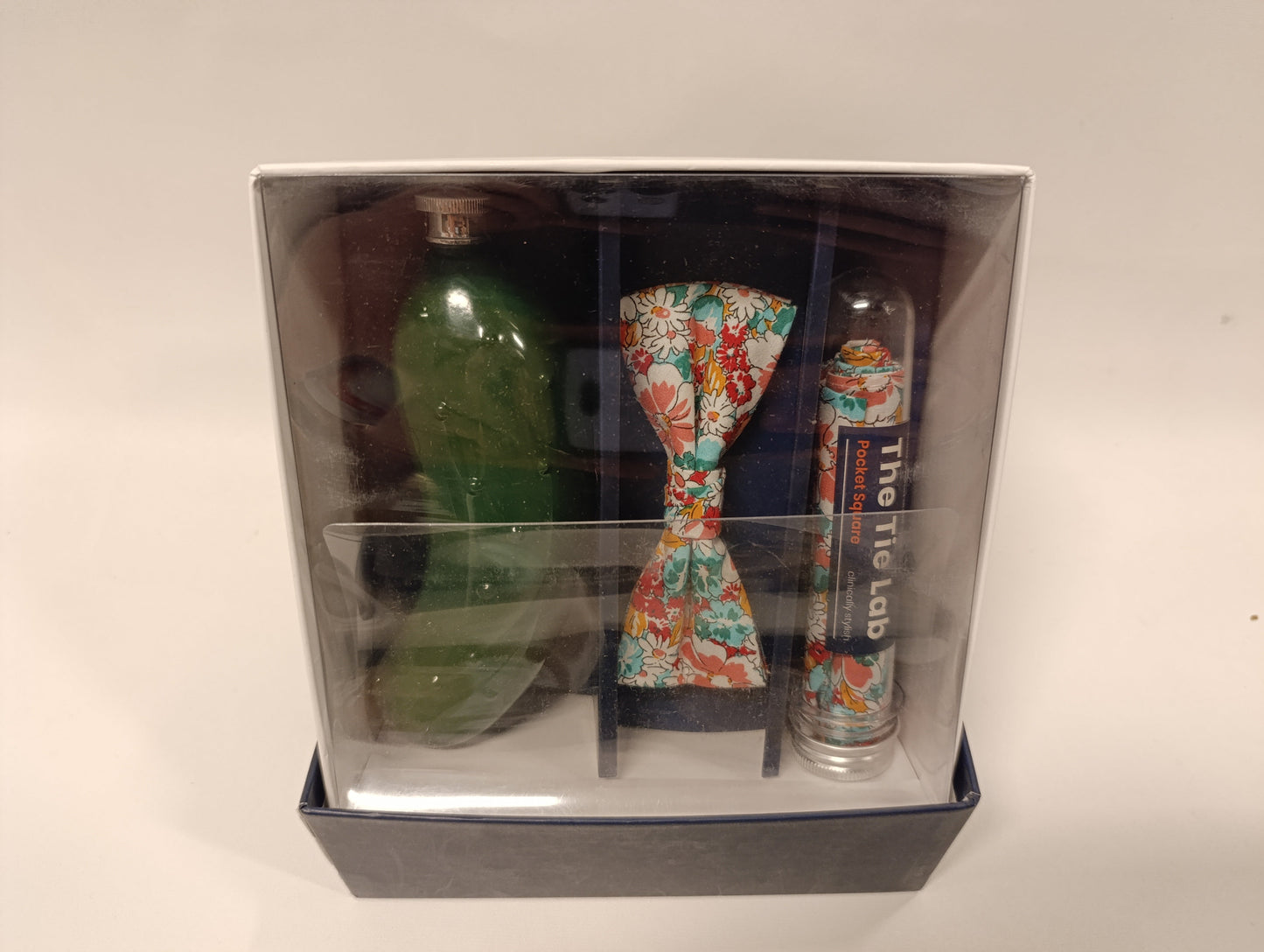 The Tie Lab clinically Accessories kit hand crafted outfit solutions