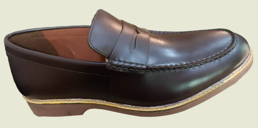 Clarks Men’s Brown Leather Penny Loafers – Classic Slip‑On Dress Shoes with Premium Comfort